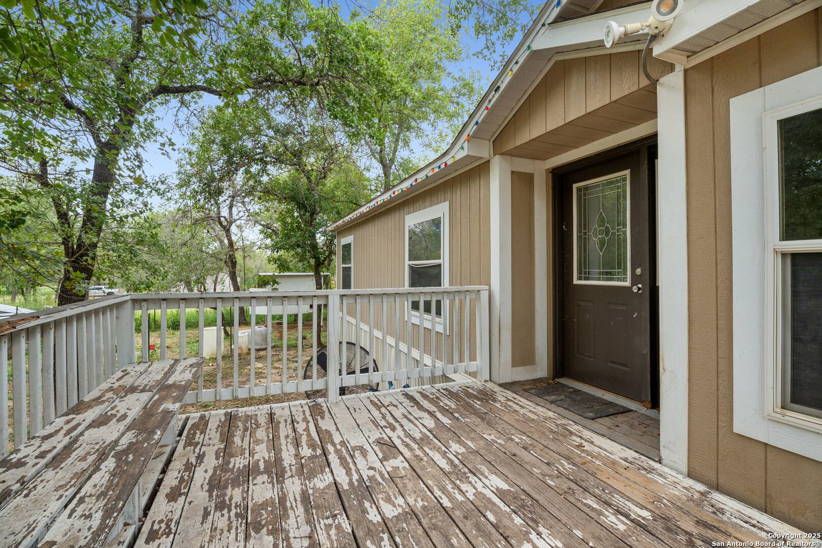 1100 Big Leaf, San Antonio, TX 78264