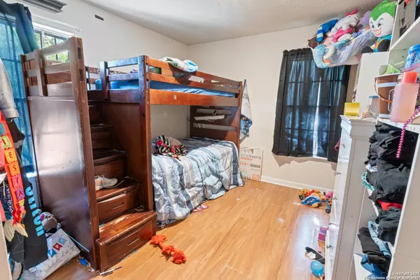 San Antonio, TX 78228,2939 Ruiz