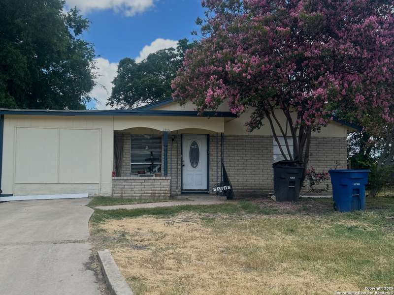 4903 Huntsmoor Ct, San Antonio, TX 78220