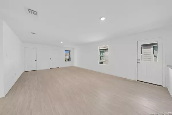 San Antonio, TX 78220,242 Ambush Ridge