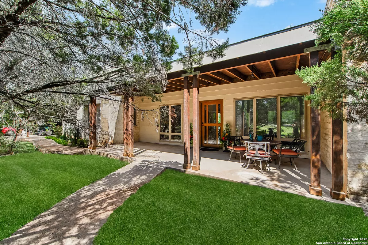 New Braunfels, TX 78132,10329 Montanio