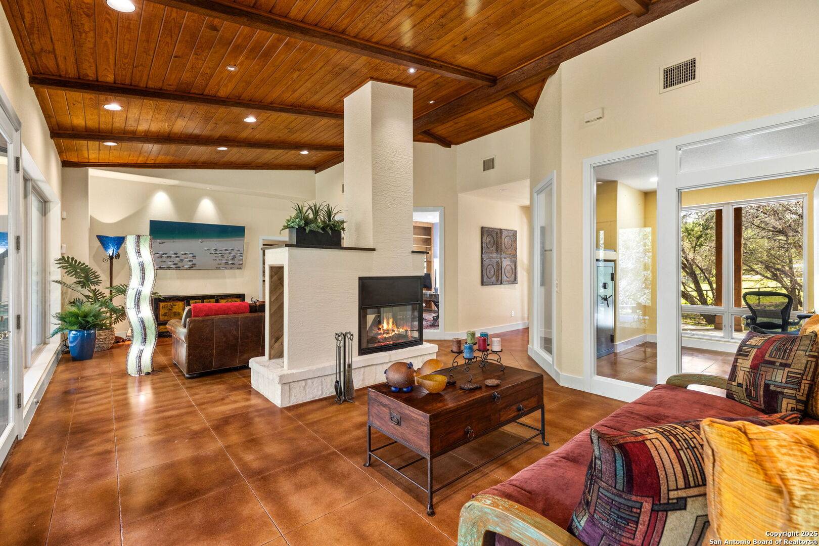 New Braunfels, TX 78132,10329 Montanio
