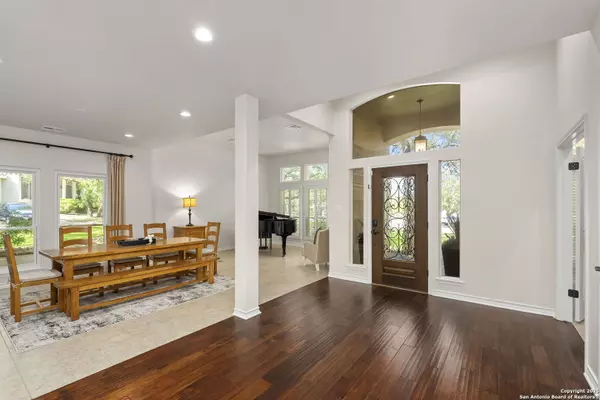 Fair Oaks Ranch, TX 78015,8532 alydar