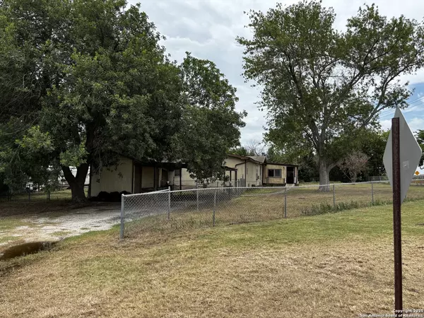 New Braunfels, TX 78130,358 zipp