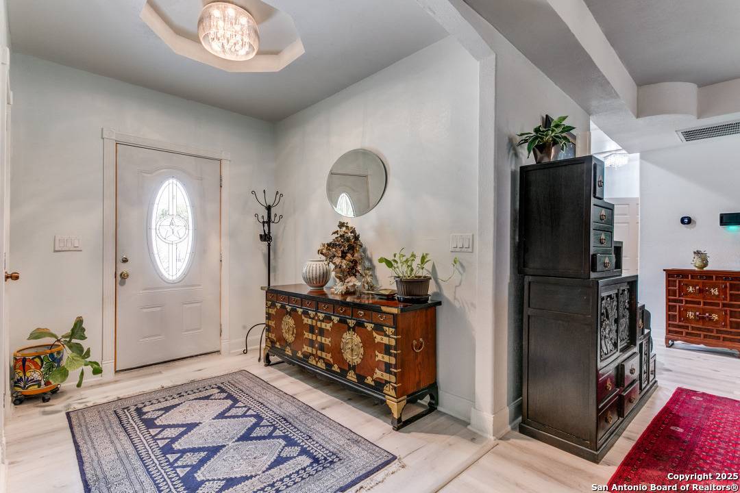 San Antonio, TX 78237,317 42nd