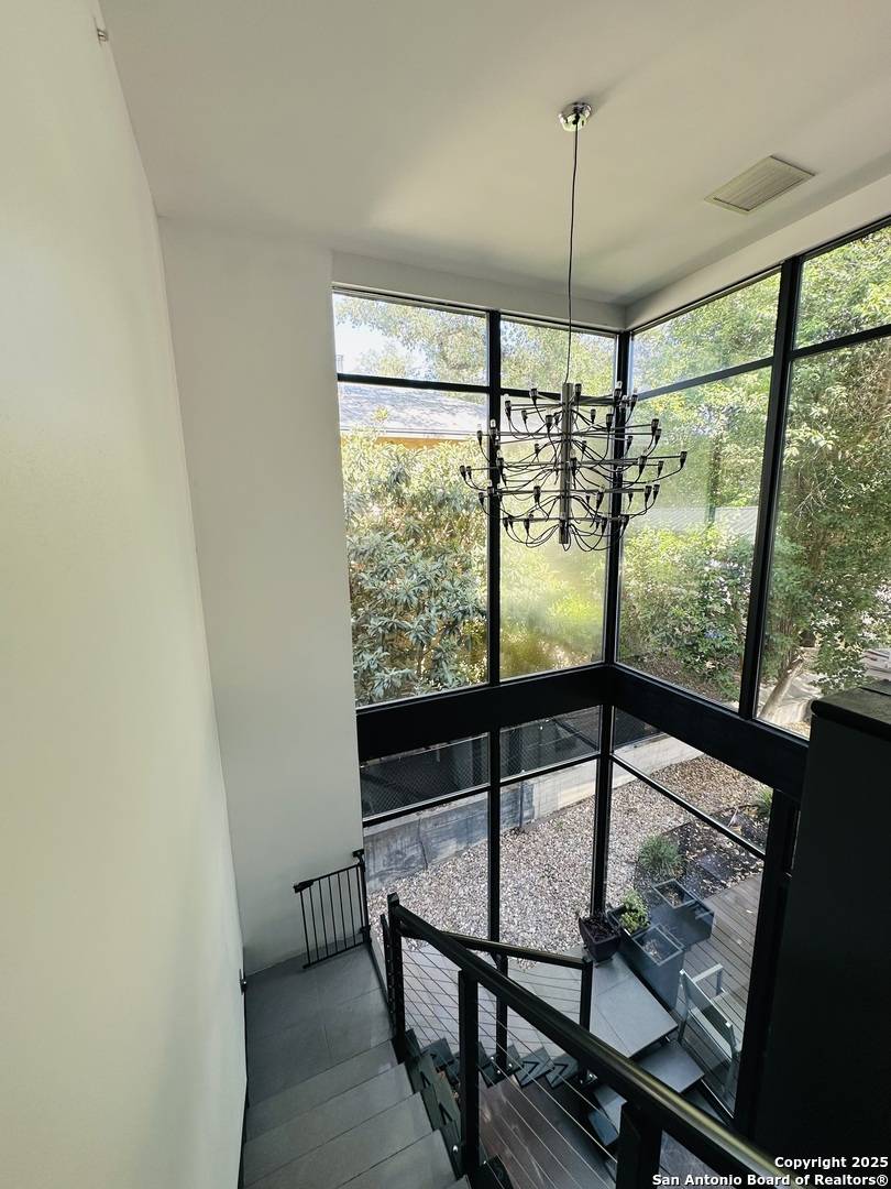Alamo Heights, TX 78209,117 Marcia