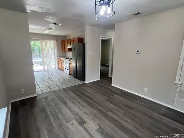 San Antonio, TX 78254,10615 Shaenpath