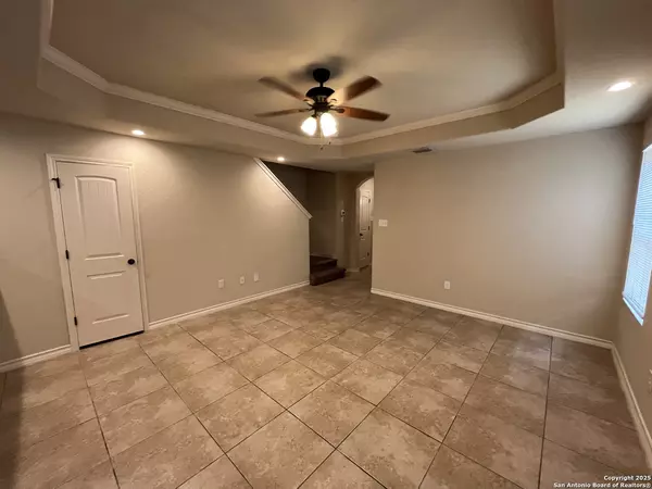 San Antonio, TX 78244,6866 Lakeview Dr. UNIT 101