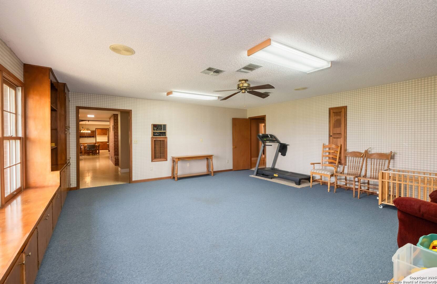 New Braunfels, TX 78130,1221 Pieper Rd