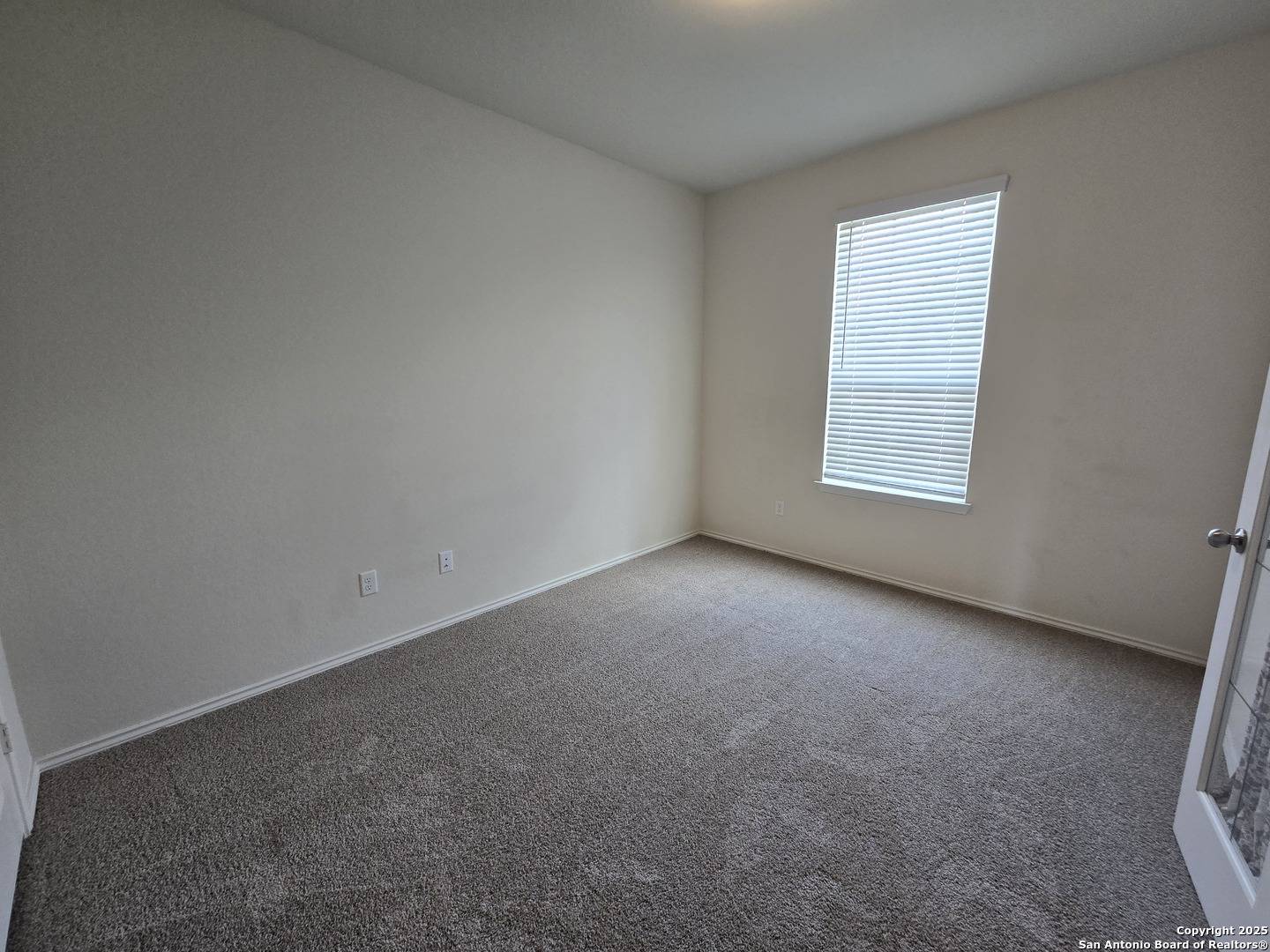 New Braunfels, TX 78130,352 Autumn Rouge