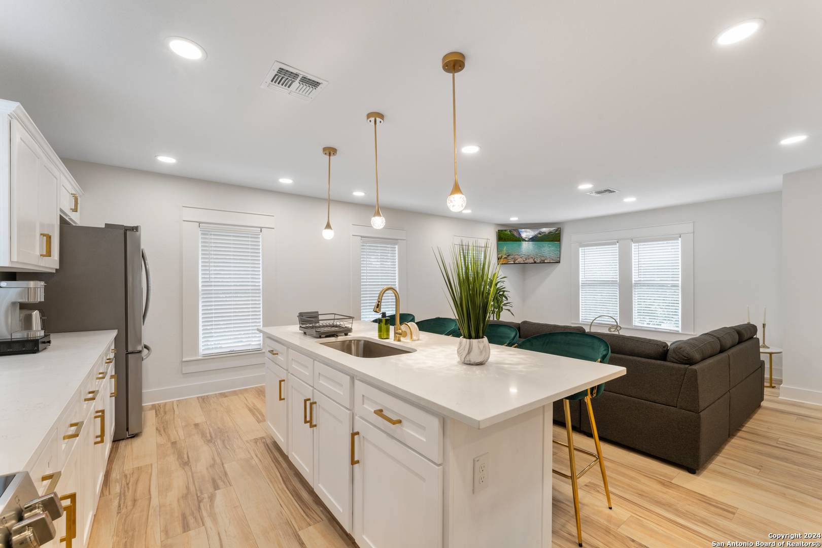 120 Magnolia Avenue UNIT 201, San Antonio, TX 78212
