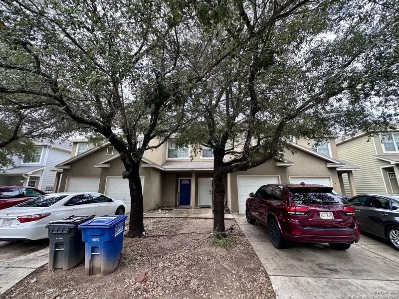 7815 Kingsbury Wood, San Antonio, TX 78240