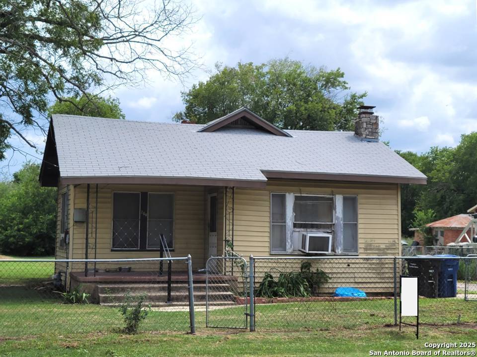 256 Villaret, San Antonio, TX 78221