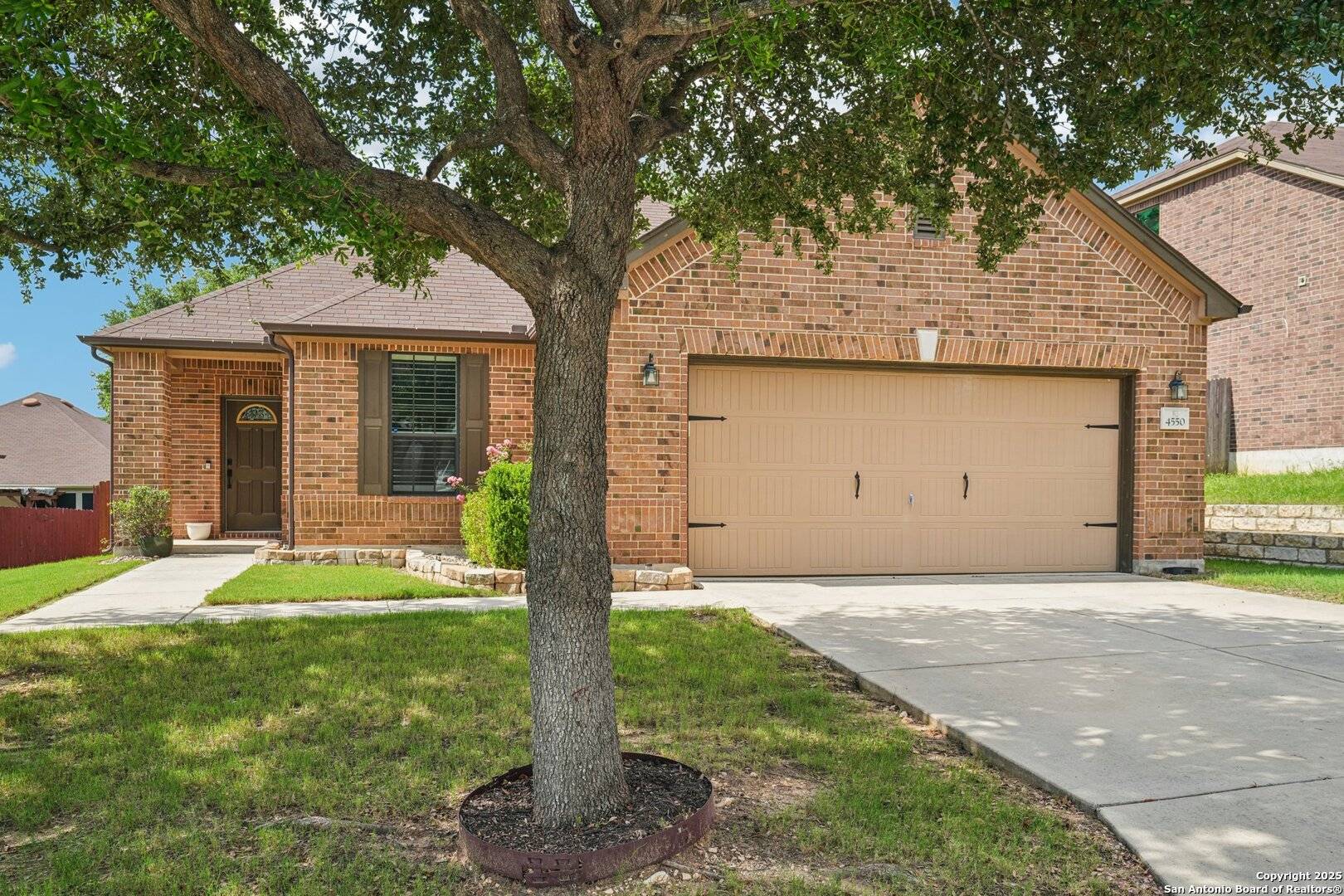 4550 Echo Grove, San Antonio, TX 78259