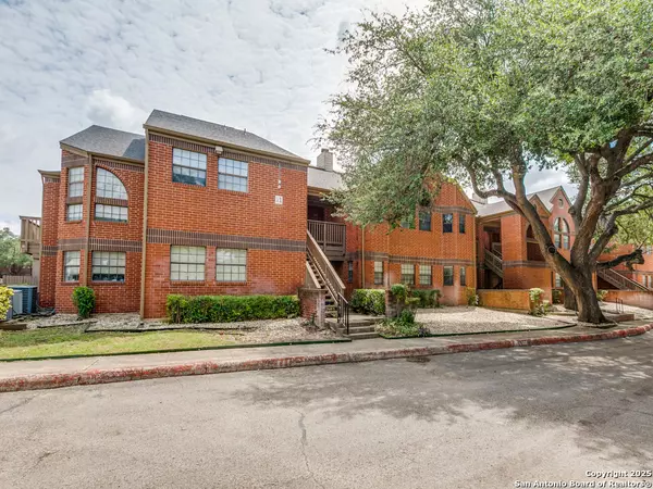 San Antonio, TX 78240,7930 Roanoke Run UNIT 1104