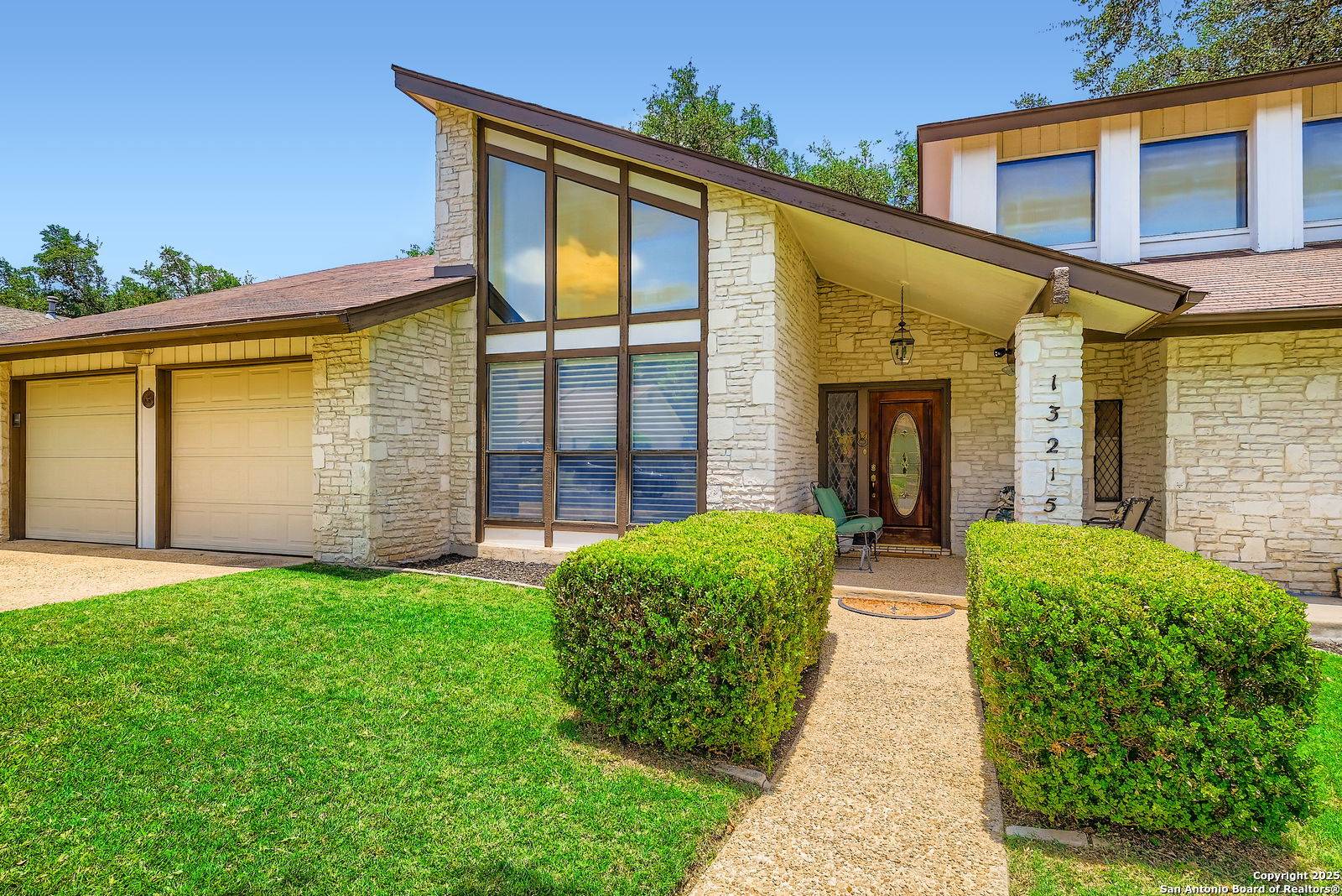 San Antonio, TX 78230,13215 Hunters Spring St