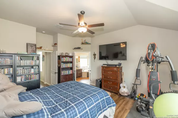 Charlotte, TX 78011,1141 County Road 337