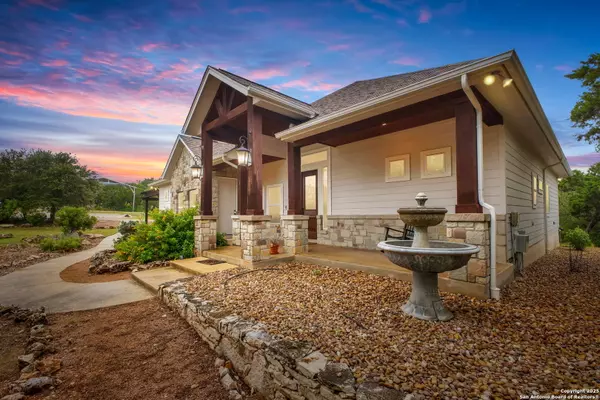 New Braunfels, TX 78132,1547 Moon View
