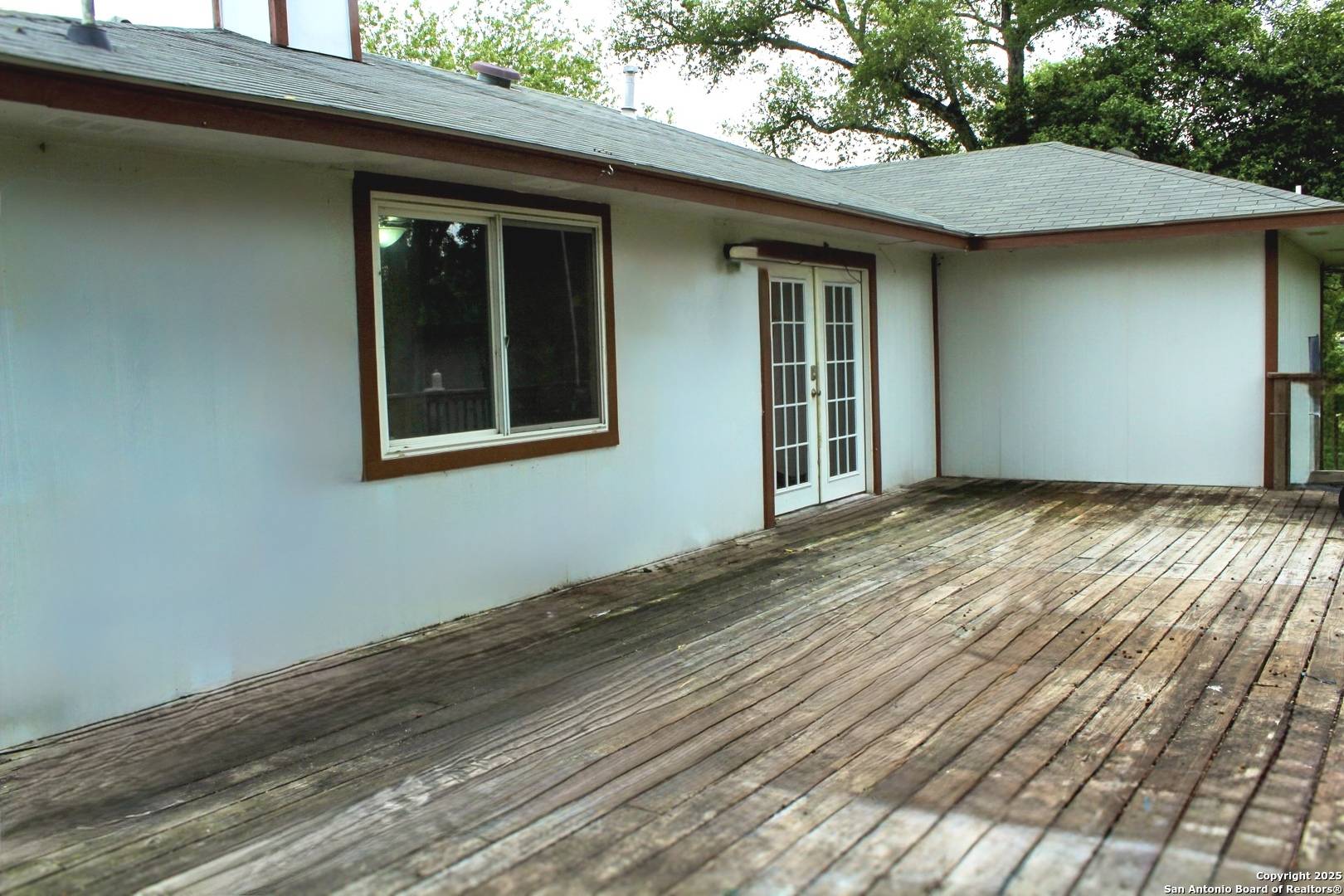 Natalia, TX 78059,345 county road 672