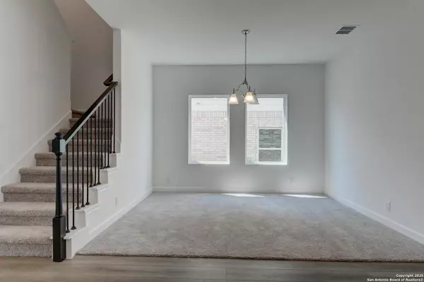 San Antonio, TX 78245,1410 Lockett Falls