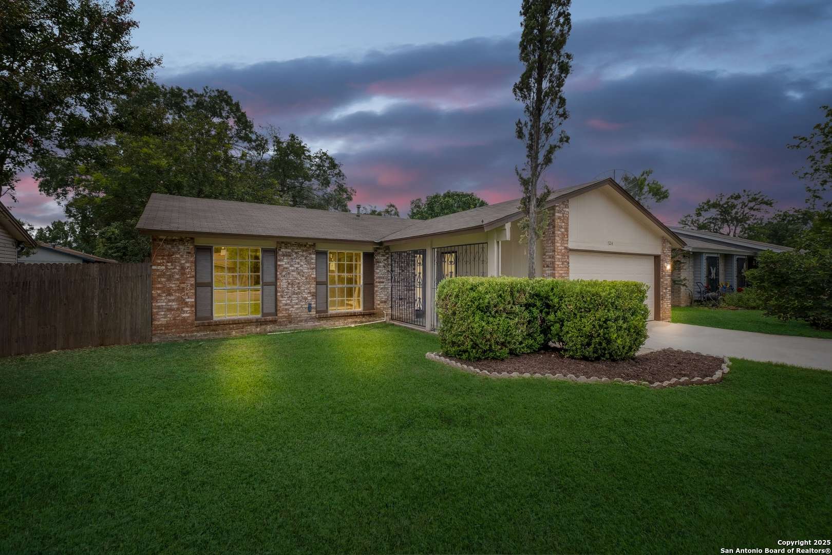 San Antonio, TX 78250,9214 Cliffvale St