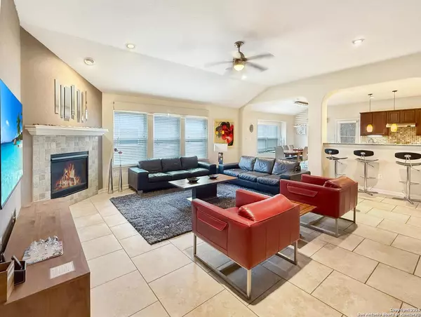 San Antonio, TX 78255,25010 Buttermilk