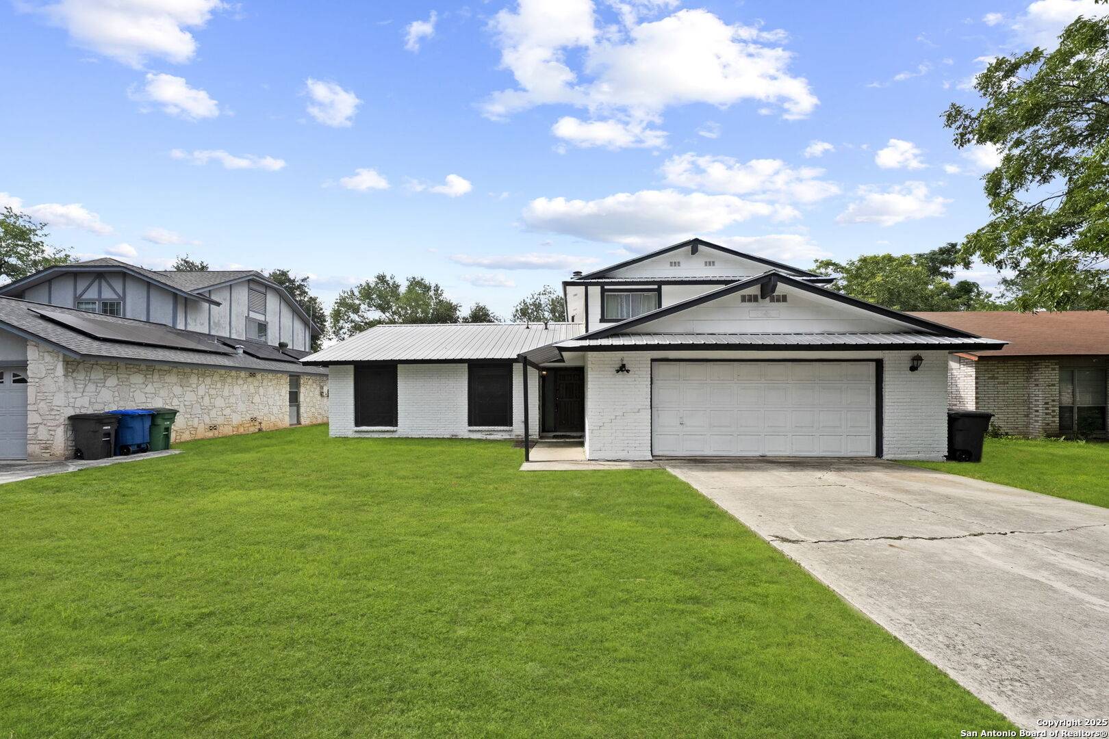 San Antonio, TX 78240,8526 Tanbark Dr