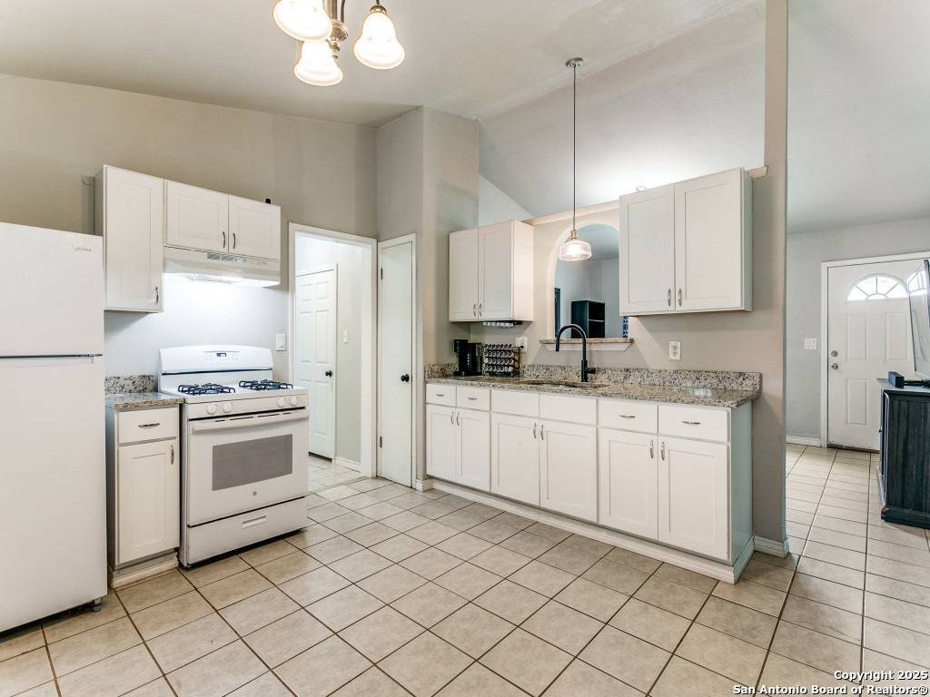 San Antonio, TX 78233,12236 EL SANTO WAY