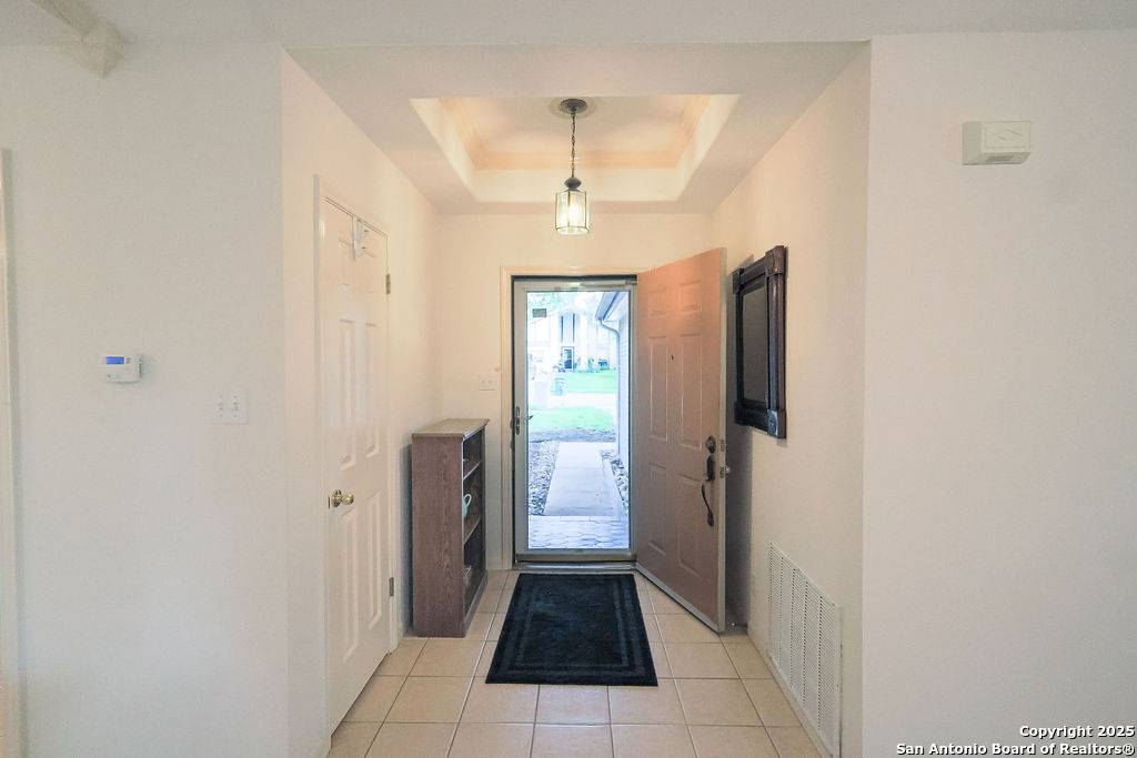 Live Oak, TX 78233,7438 Oak Marsh St.