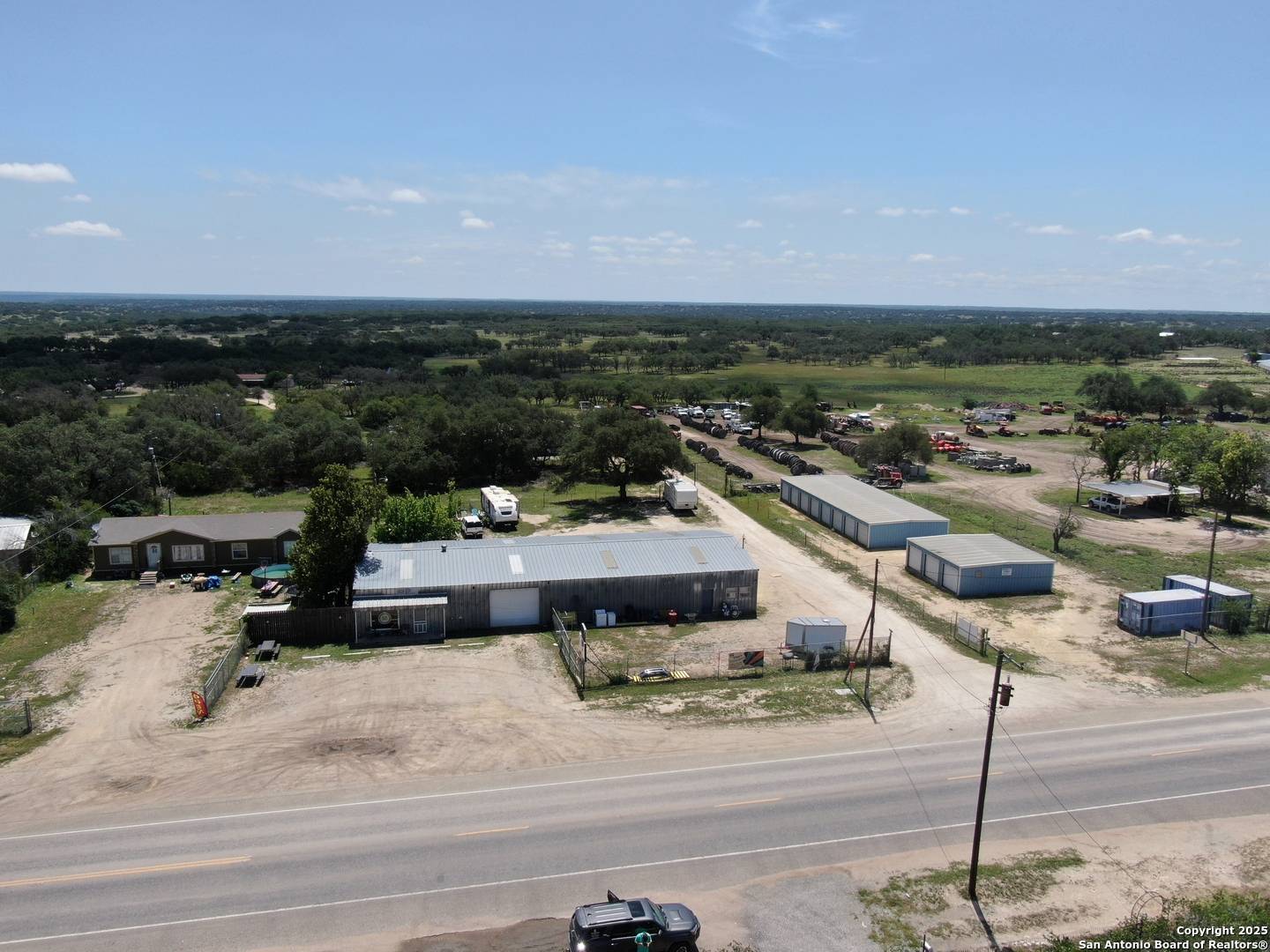 804 TX Highway 55, Rocksprings, TX 78880