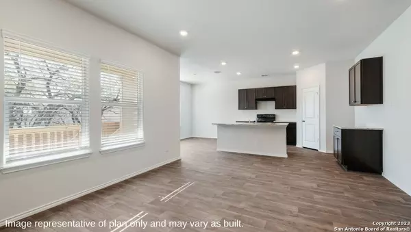 New Braunfels, TX 78130,1510 Champagne Oak
