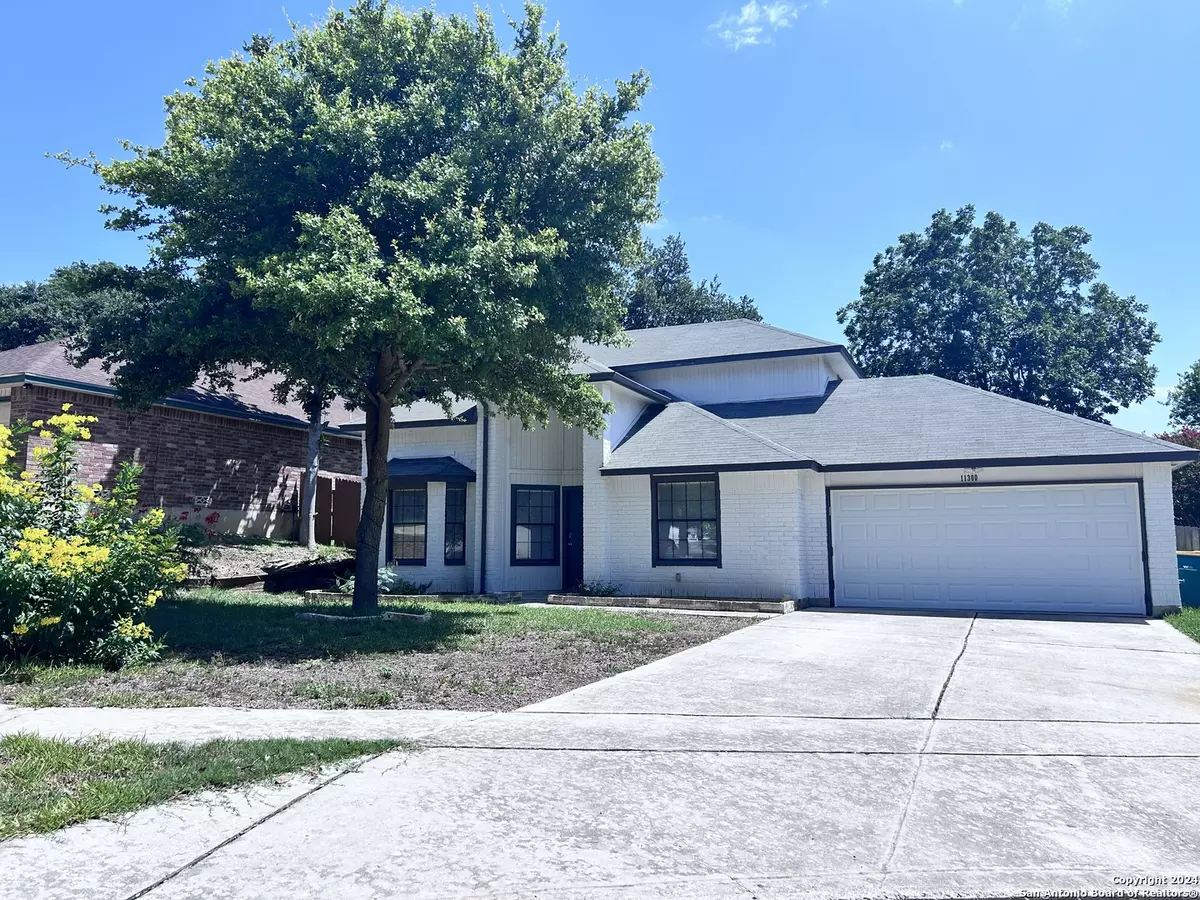 Live Oak, TX 78233,11300 Forest Gleam