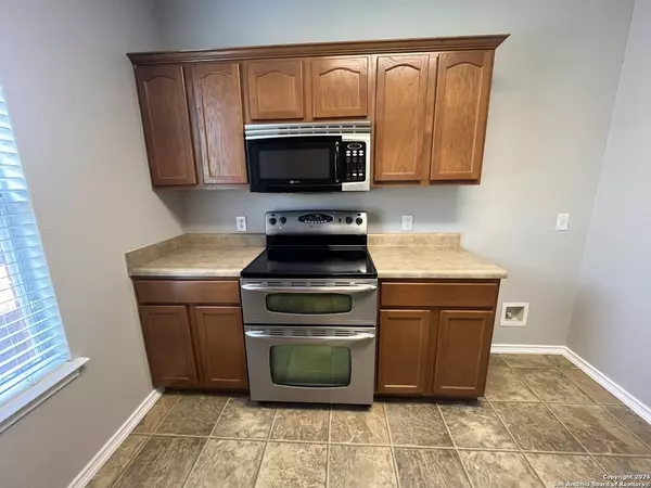 San Antonio, TX 78227,5302 Lowry Peterson