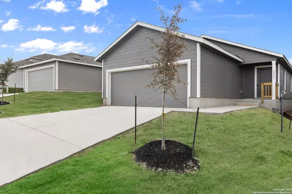 San Antonio, TX 78245,3331 Rock Mill Dam