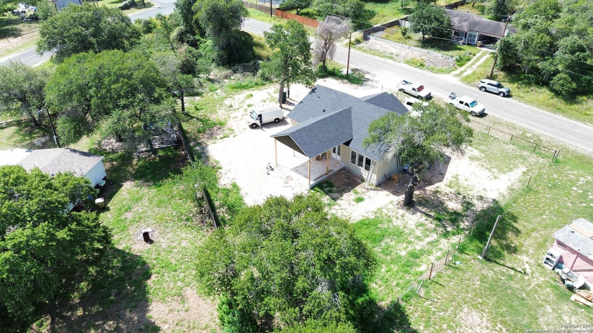 Elmendorf, TX 78112,22842 Black Cherry