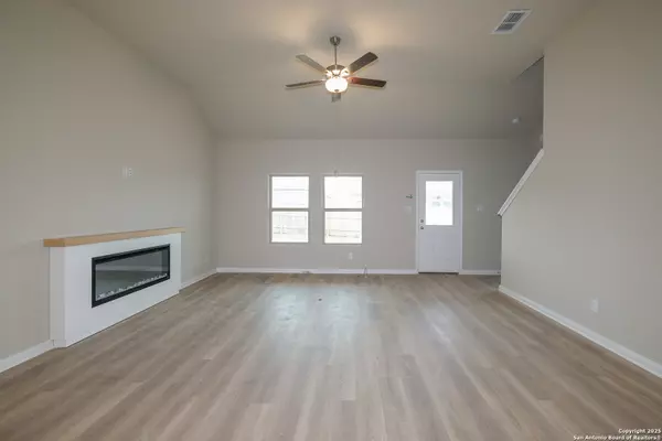 San Antonio, TX 78222,5036 Cacti Orchard