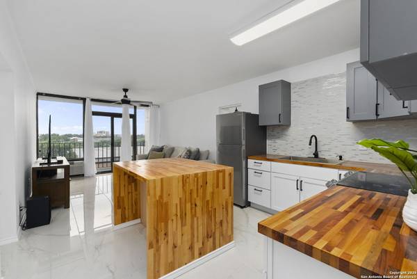 7701 Wurzbach Rd UNIT 305, San Antonio, TX 78229