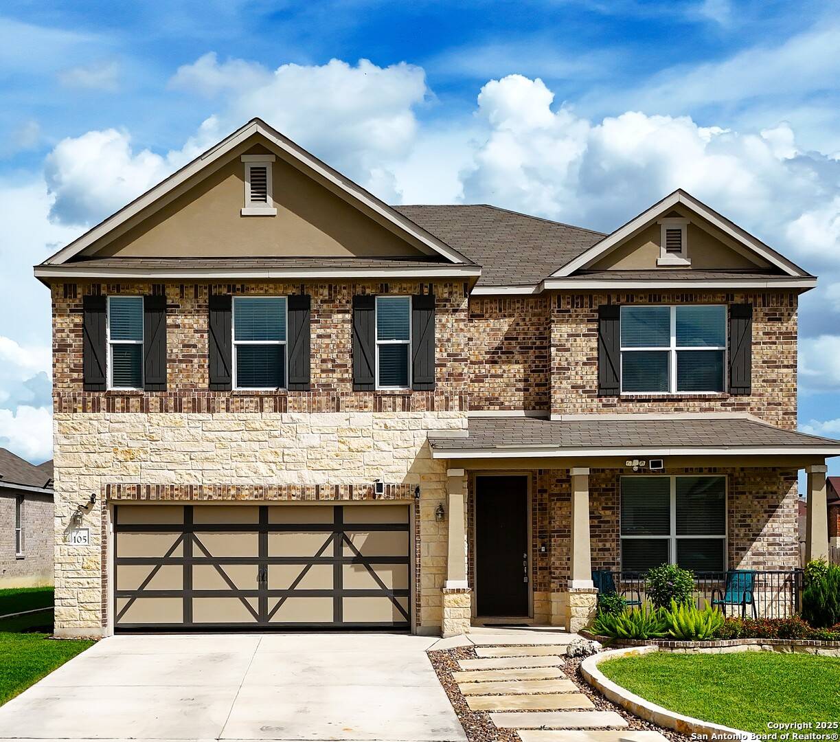 105 Colonial Bluff, Universal City, TX 78148