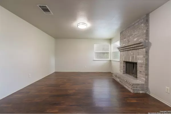 San Antonio, TX 78233,5603 Needville