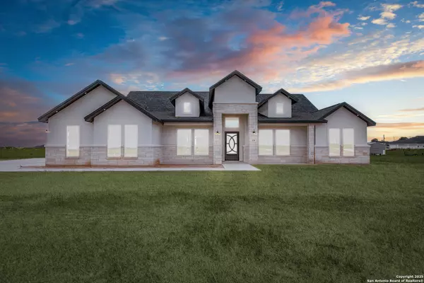 La Vernia, TX 78121,120 sunset
