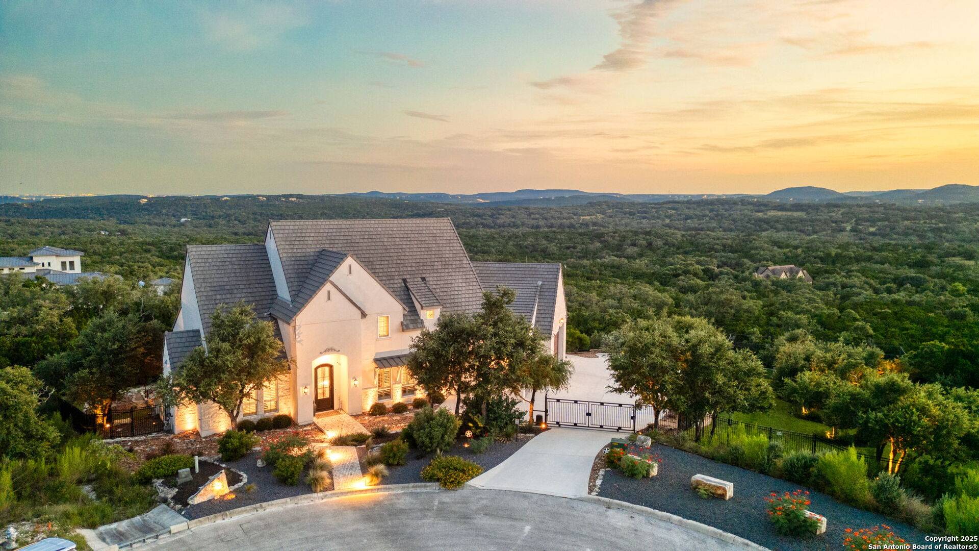 San Antonio, TX 78255,22605 Homestead Mesa