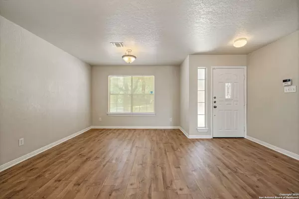 San Antonio, TX 78259,4731 Bending Grv