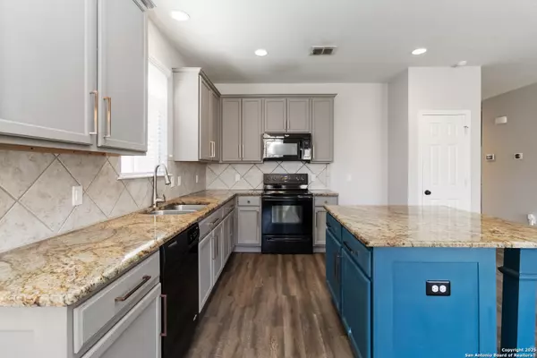 San Antonio, TX 78260,647 Trinity Meadow