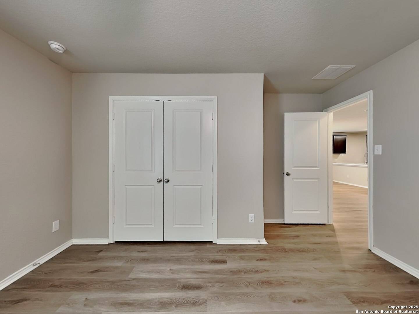 San Antonio, TX 78245,9802 Marbach Brook
