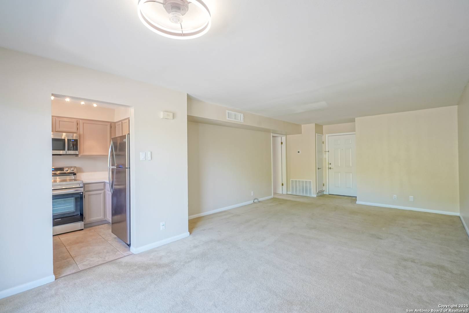 San Antonio, TX 78209,8058 Broadway UNIT 254 T