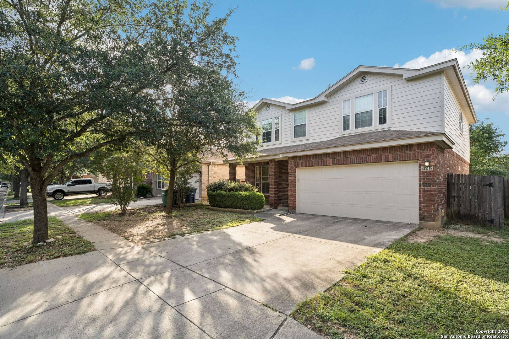 8742 Sonora Pass, San Antonio, TX 78023