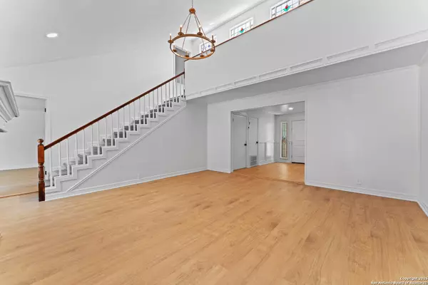 San Antonio, TX 78255,25919 dull knife