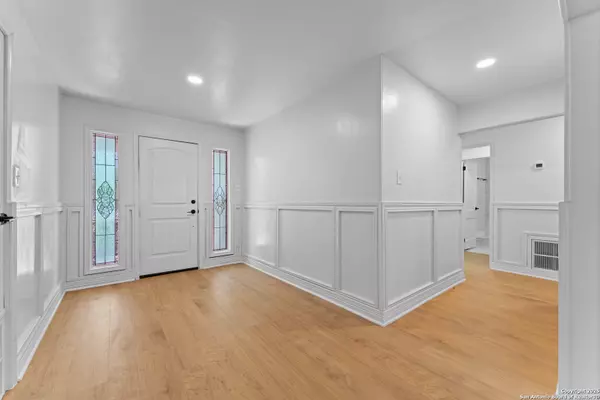 San Antonio, TX 78255,25919 dull knife