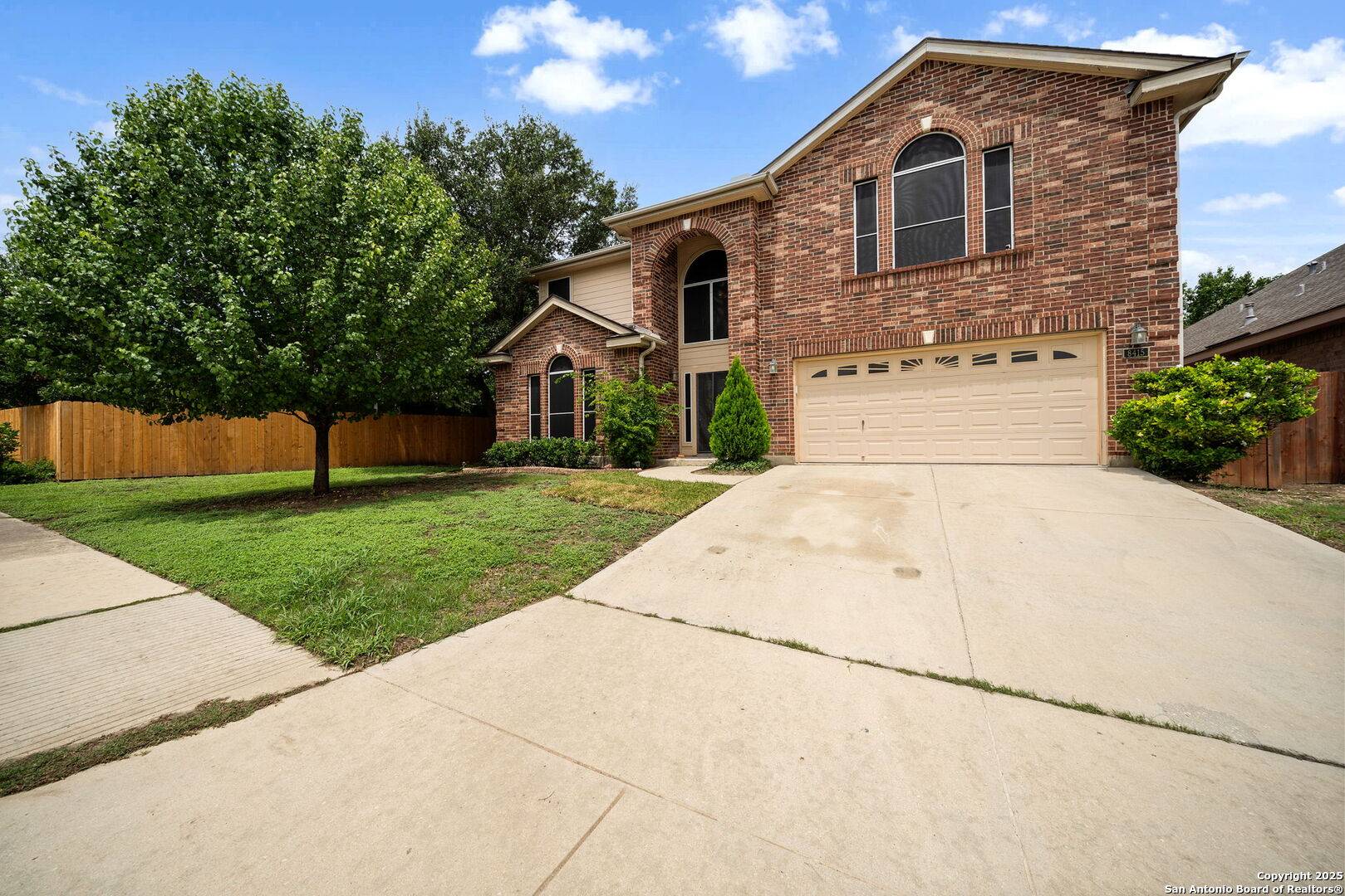 San Antonio, TX 78255,8415 Grapevine Pass