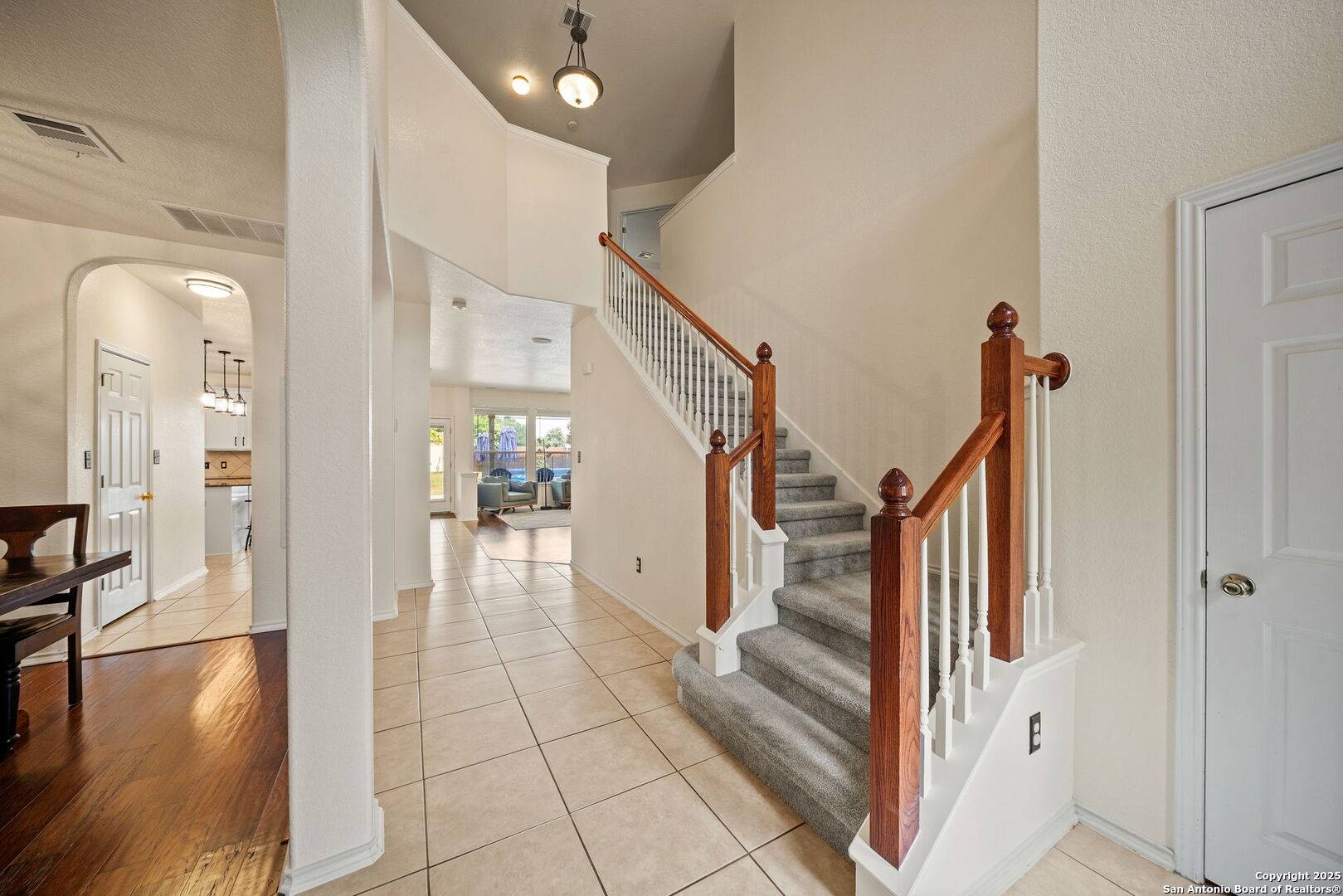 San Antonio, TX 78255,8415 Grapevine Pass